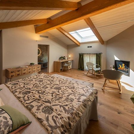 Antica Dimora Dosio Bed & Breakfast Ла Мора Екстериор снимка
