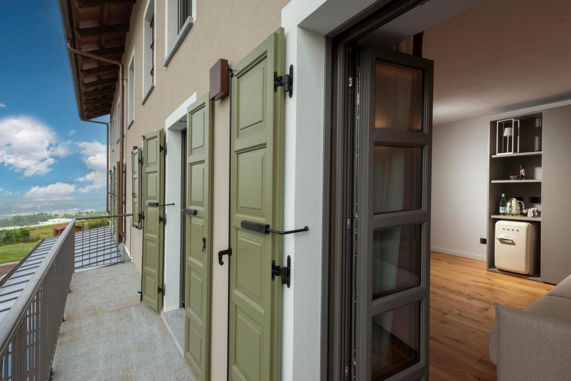 Antica Dimora Dosio Bed & Breakfast Ла Мора Екстериор снимка