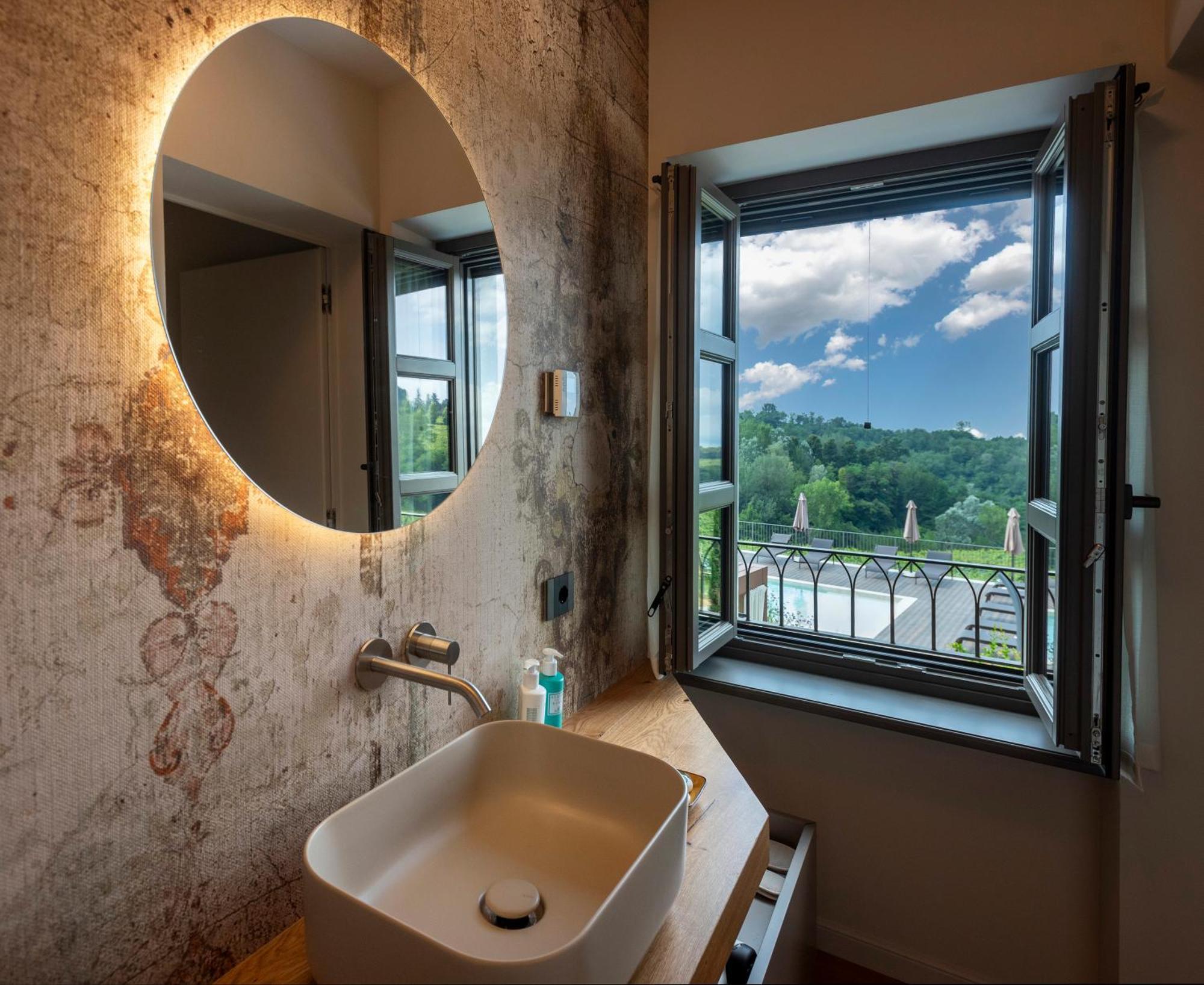 Antica Dimora Dosio Bed & Breakfast Ла Мора Екстериор снимка