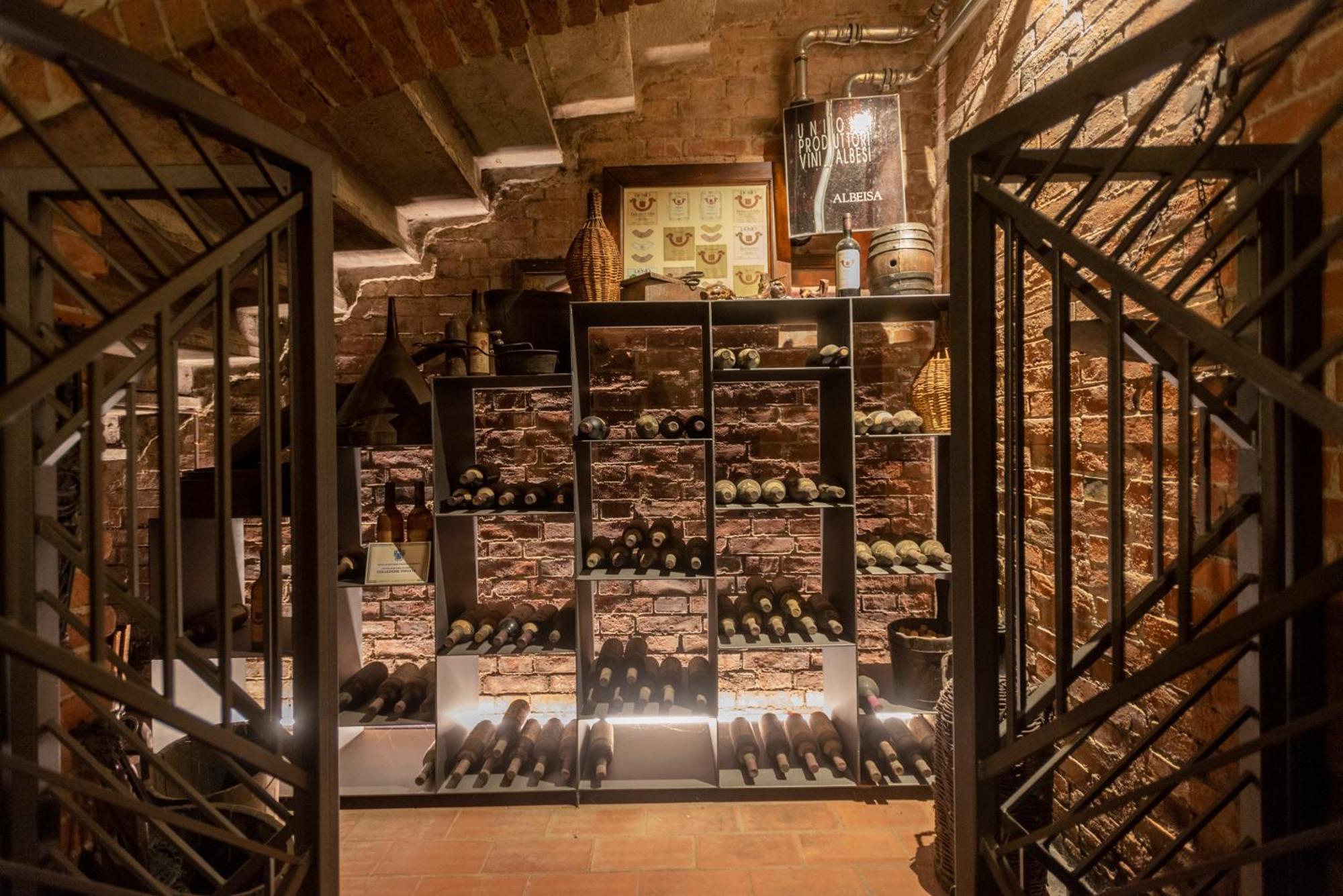 Antica Dimora Dosio Bed & Breakfast Ла Мора Екстериор снимка